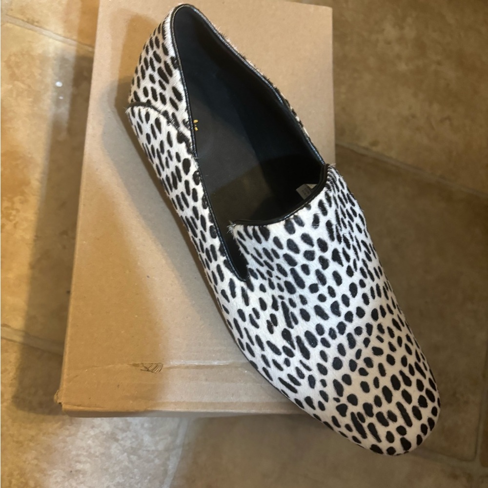 Clarks - Picture 2 of 2